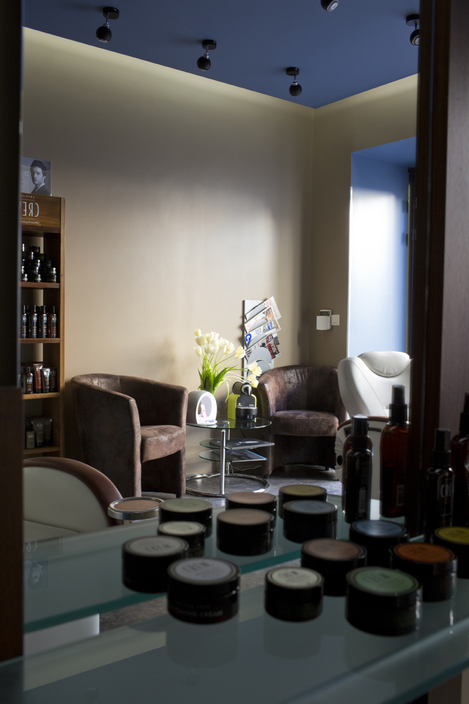 Le coin salon et les produits